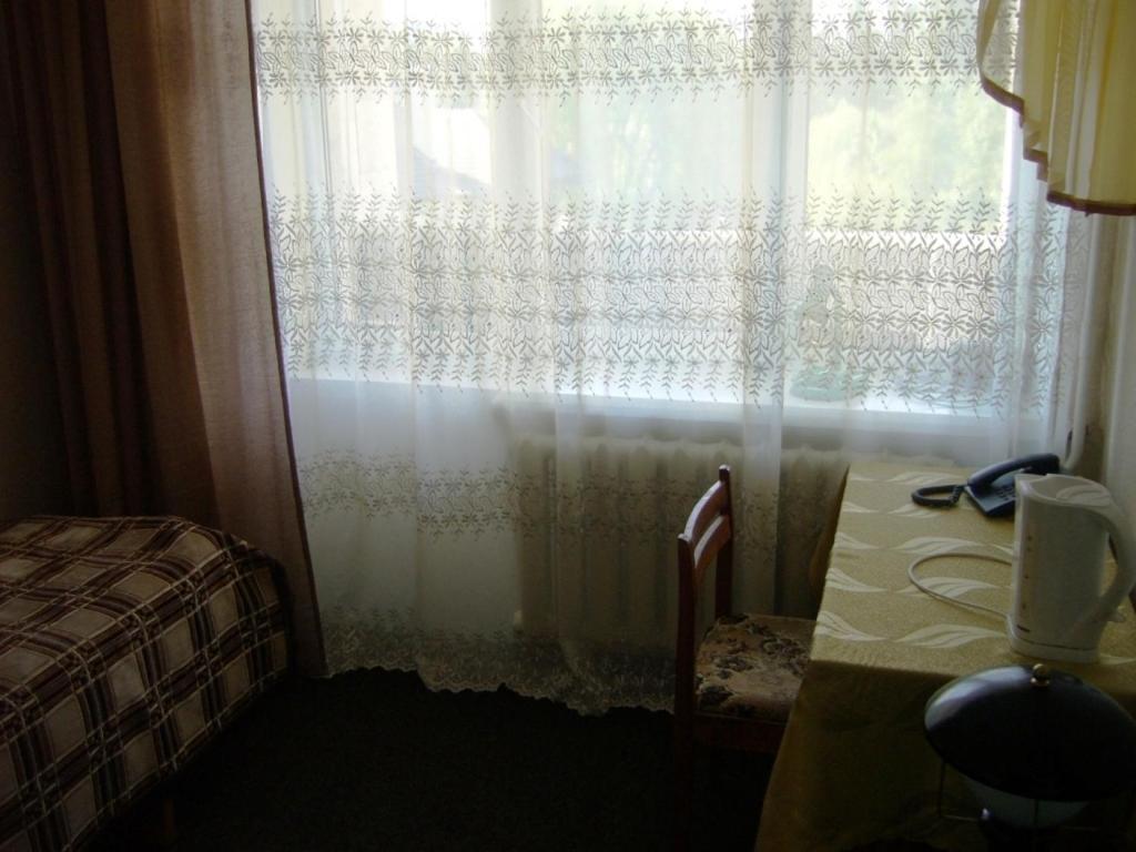 Hotel Profspilkovyi Lutsʼk Dış mekan fotoğraf