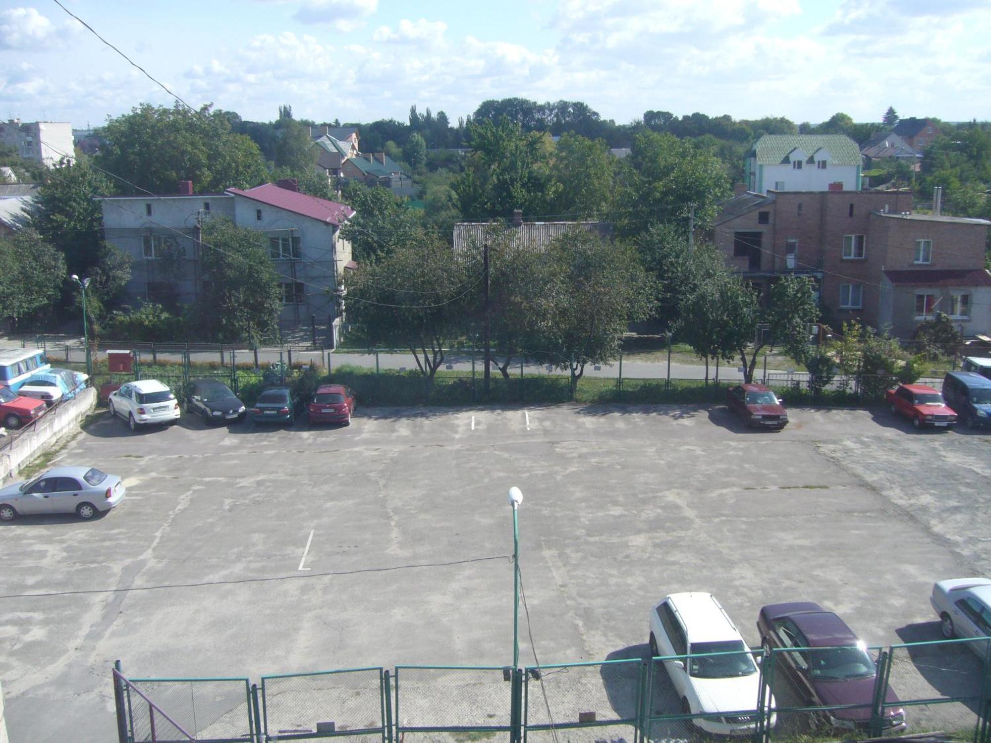 Hotel Profspilkovyi Lutsʼk Dış mekan fotoğraf