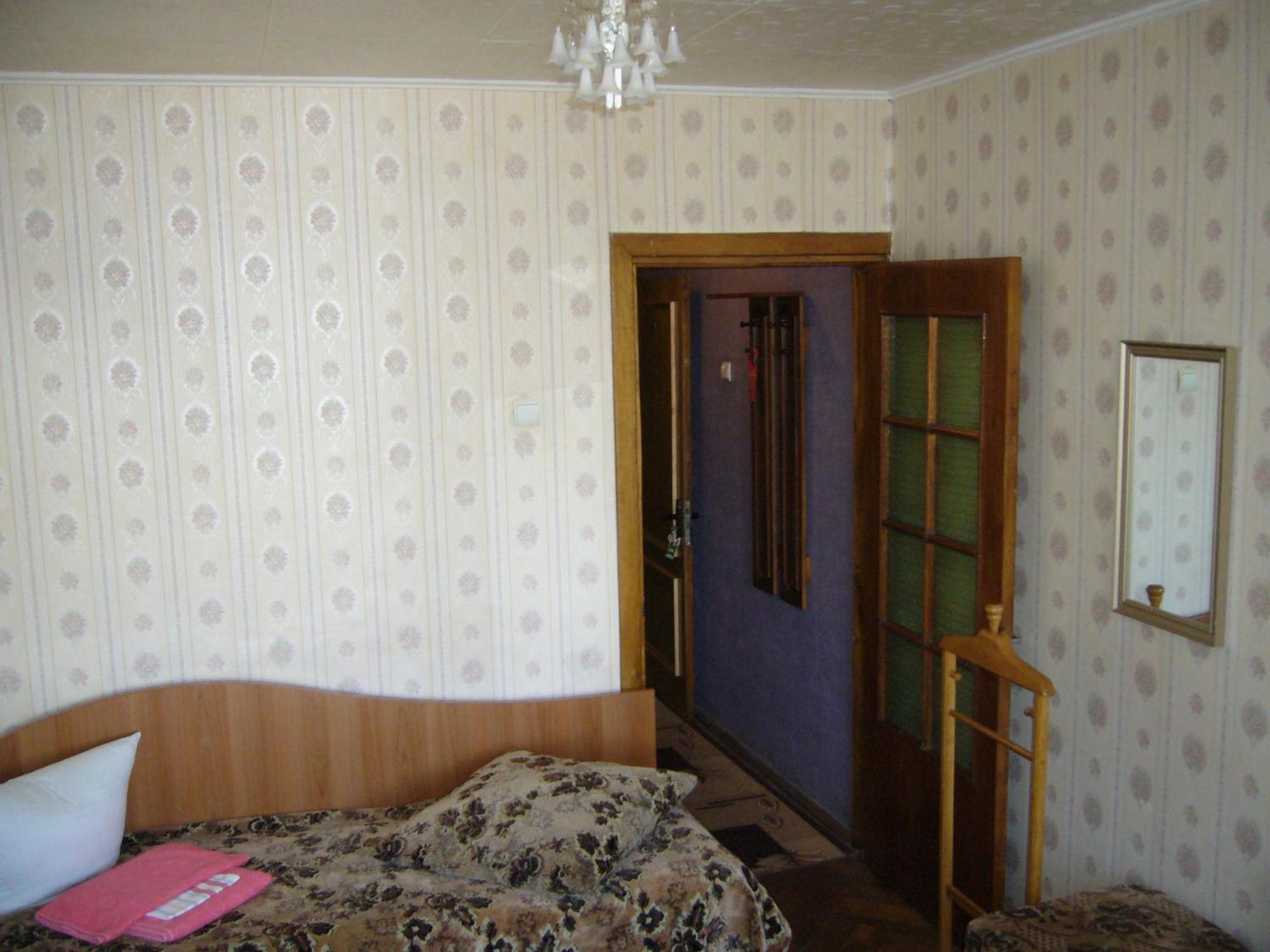 Hotel Profspilkovyi Lutsʼk Dış mekan fotoğraf